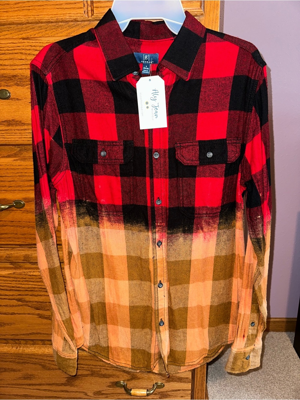 NWT Sz S Women's Red and Brown Ombre Buffalo Plaid Button-Up Shirt